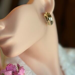Elegant Gold Tone Stud Earrings